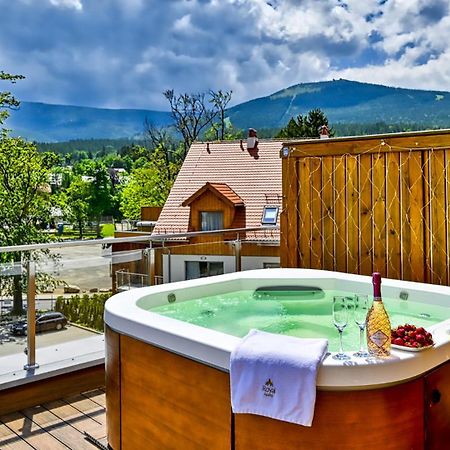 Royal Prestige Collection Z Prywatnym Jacuzzi - Stone Hill Resort Z Basenem I Saunami Szklarska Poręba Exterior foto